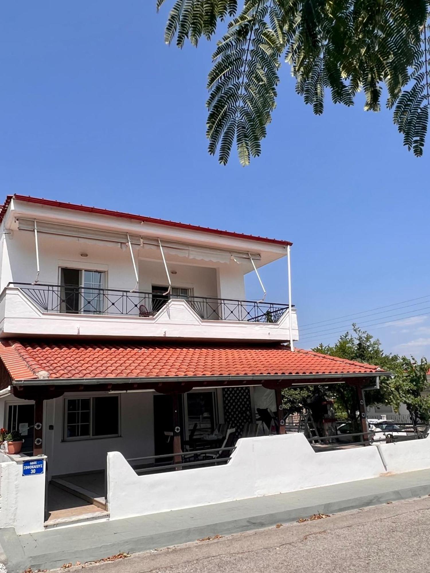 Dimitra House Entire Apartment With Balcony And View Pherrai 외부 사진